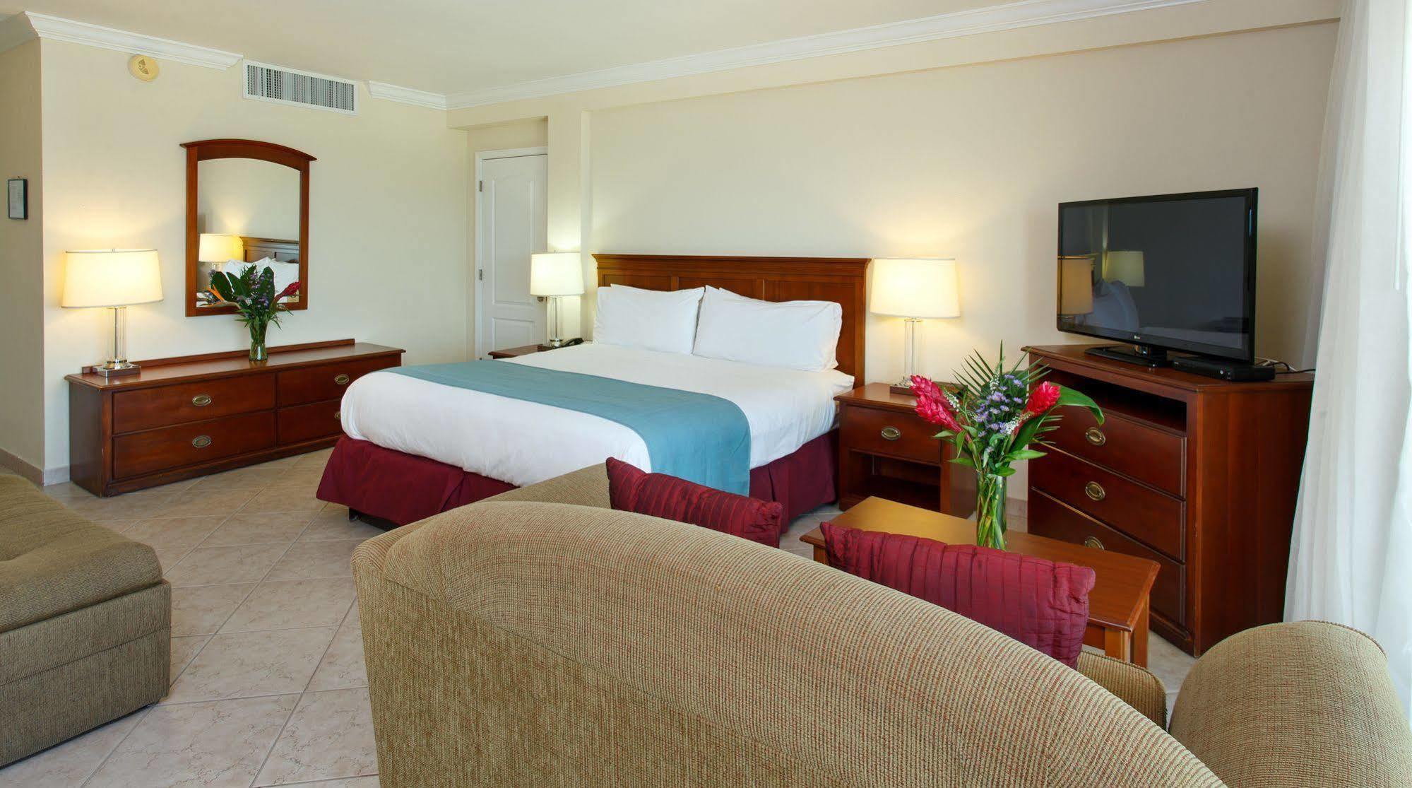 The Sea Lord Hotel & Suites (Adults Only) Lauderdale-by-the-Sea Bagian luar foto