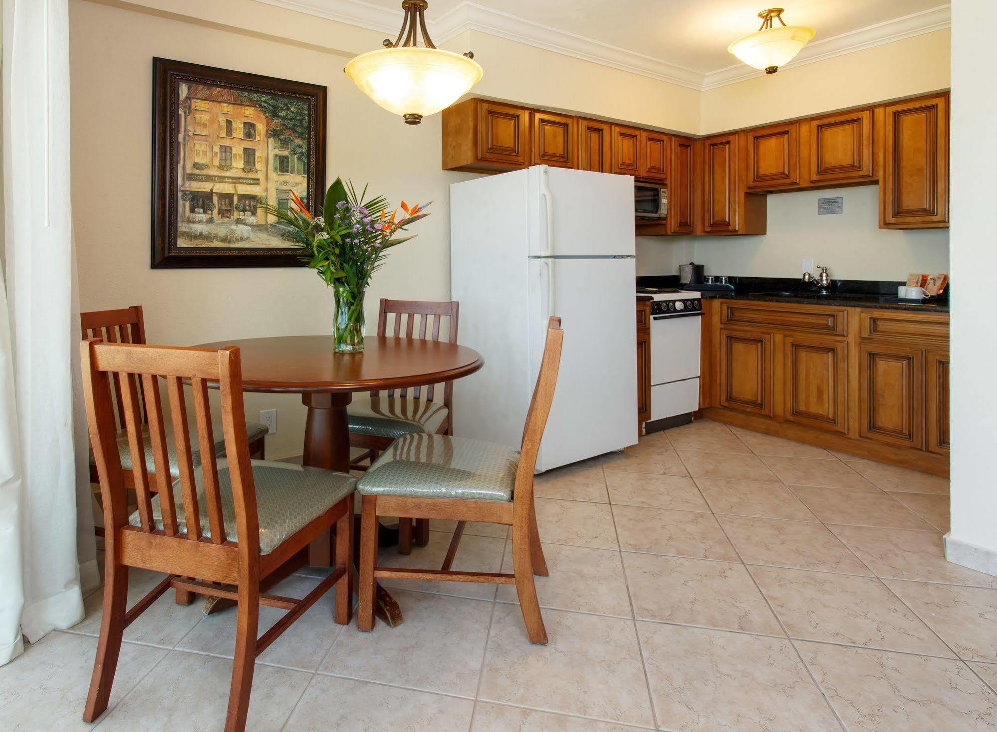 The Sea Lord Hotel & Suites (Adults Only) Lauderdale-by-the-Sea Bagian luar foto