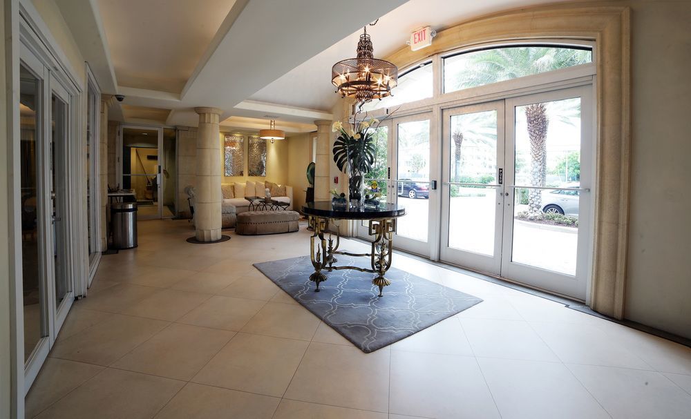 The Sea Lord Hotel & Suites (Adults Only) Lauderdale-by-the-Sea Bagian luar foto